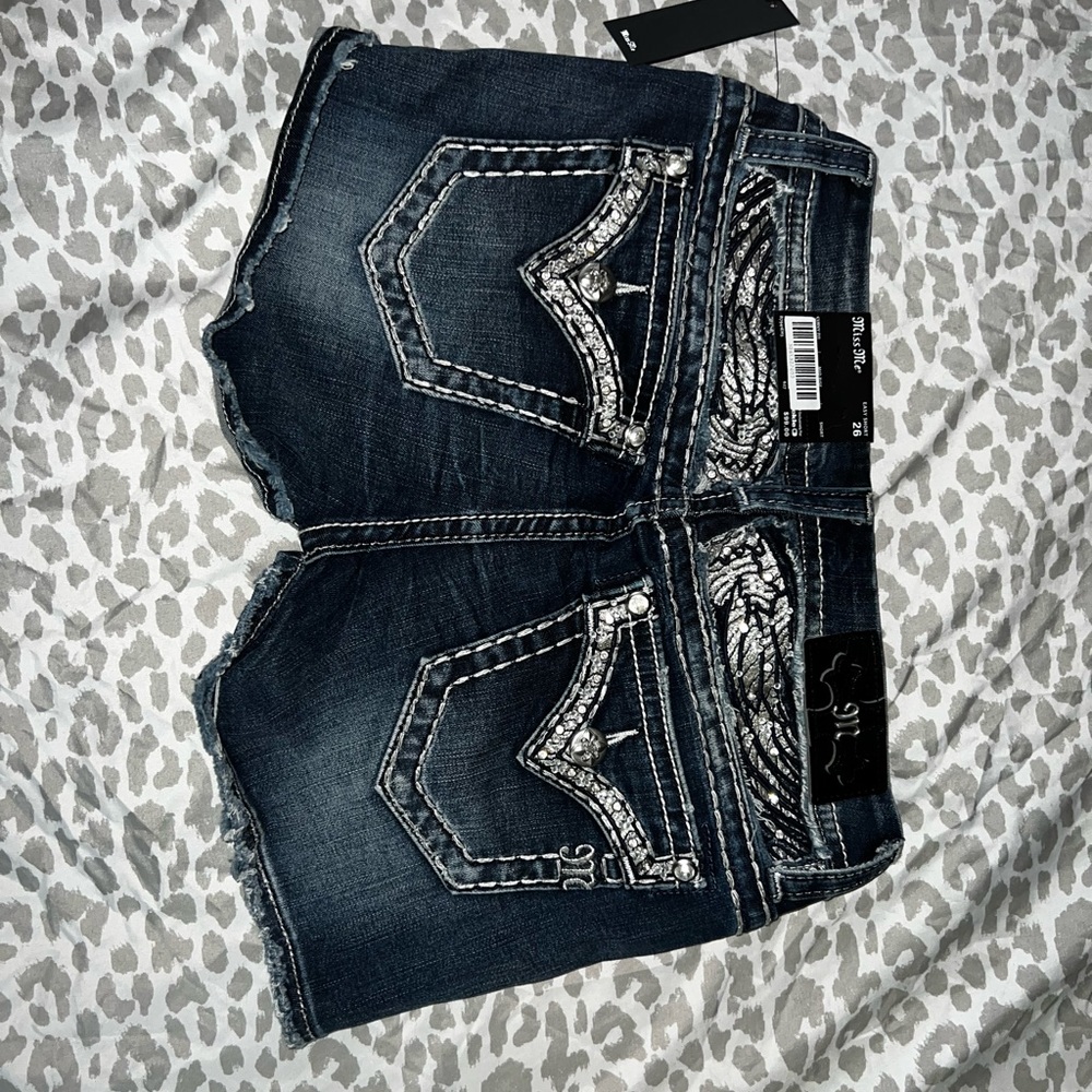 BNWT Miss Me jean shorts
